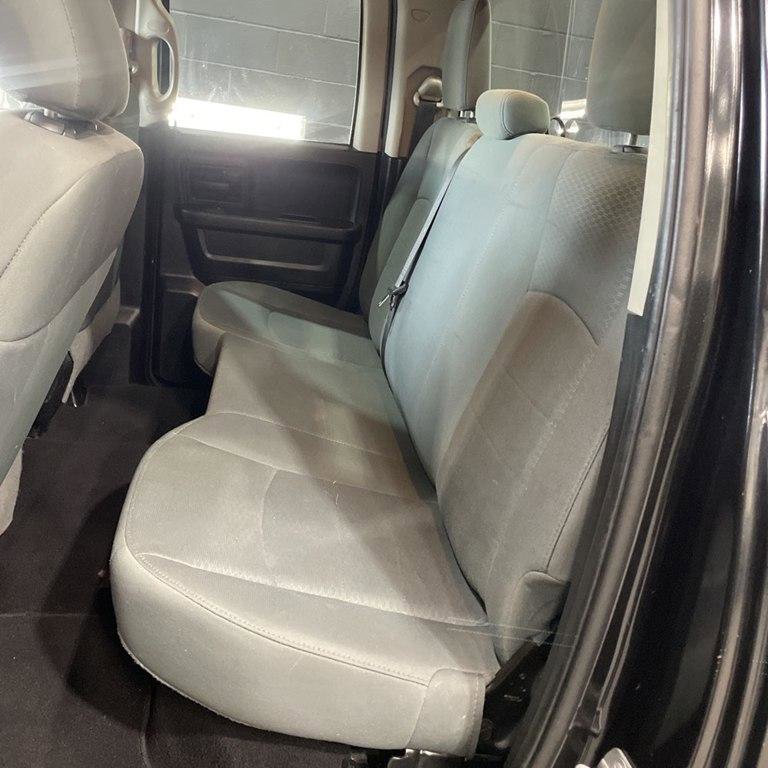 Used 2015 RAM 1500 Express w/ Black Ram 1500 Express Group image 9