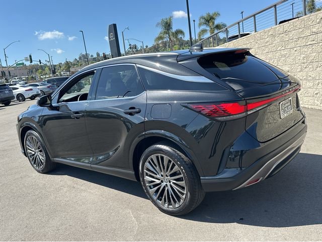 Used 2024 Lexus RX 350 w/ Convenience Package image 4