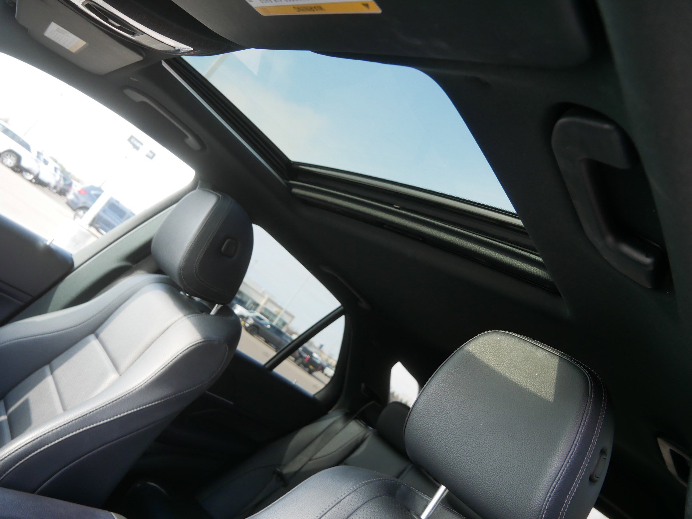 Used 2020 Mercedes-Benz GLE 350 4MATIC image 19