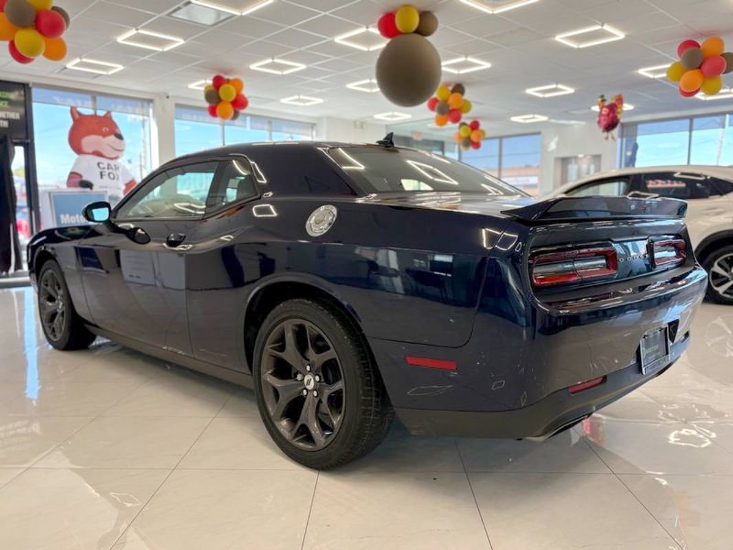 Used 2017 Dodge Challenger R/T Plus image 10