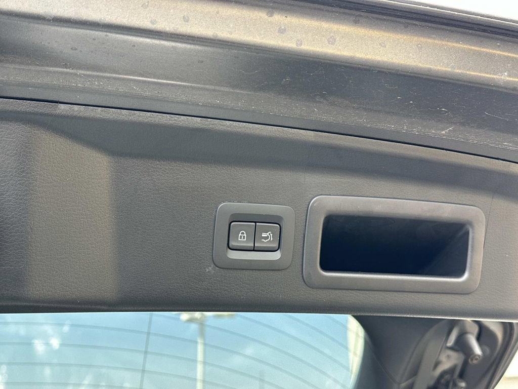 Used 2025 MAZDA CX-30 AWD 2.5 S w/ Premium Package image 30