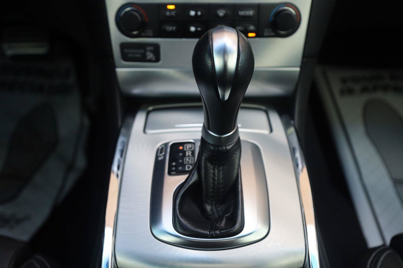Used 2014 INFINITI Q60 Journey w/ Premium Package RWD image 34