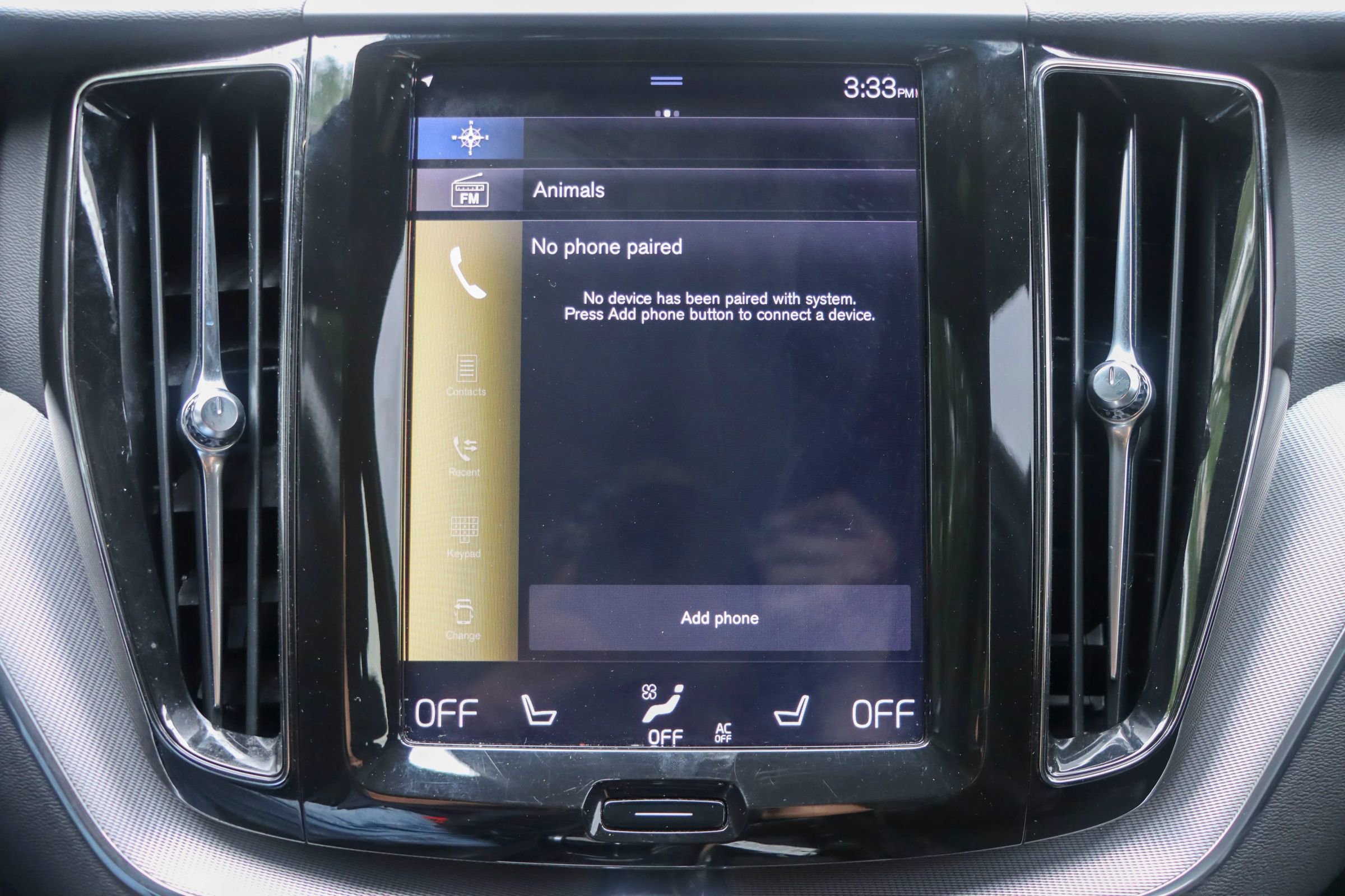 Used 2018 Volvo XC60 T5 R-Design w/ Convenience Package image 35