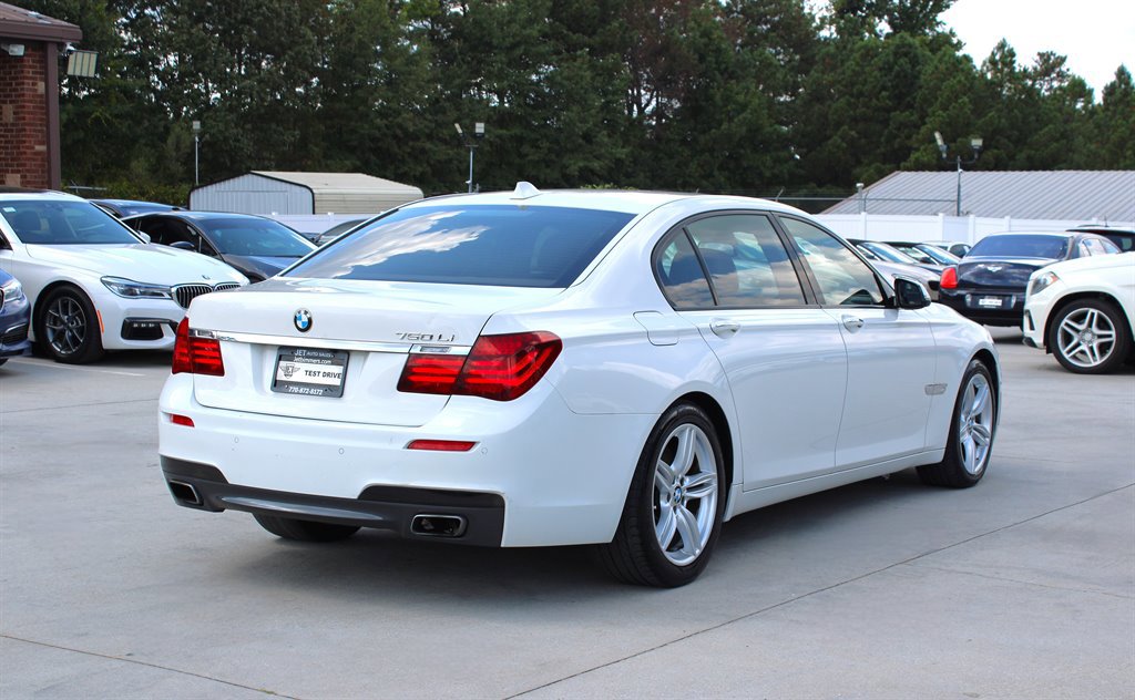 Used 2013 BMW 750Li RWD image 7