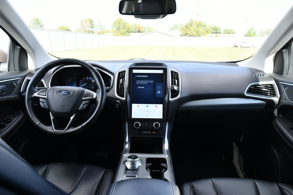 Used 2021 Ford Edge Titanium AWD/4WD image 21