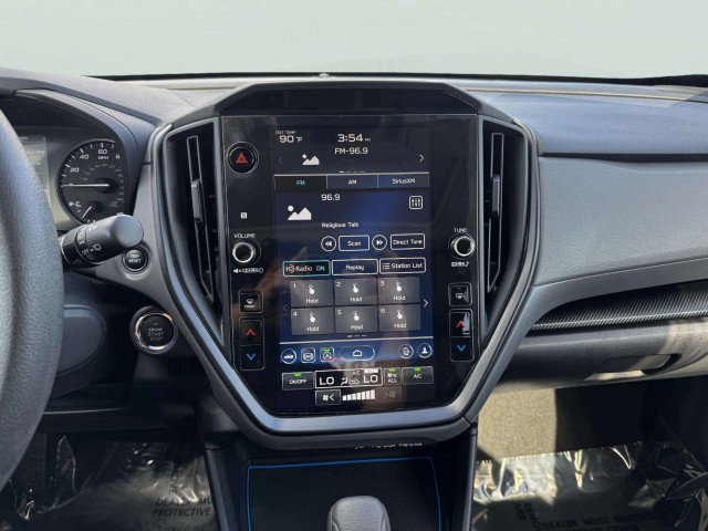 Used 2024 Subaru Crosstrek 2.0i Premium AWD/4WD image 31