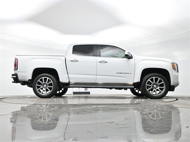 Used 2021 GMC Canyon Denali image 28