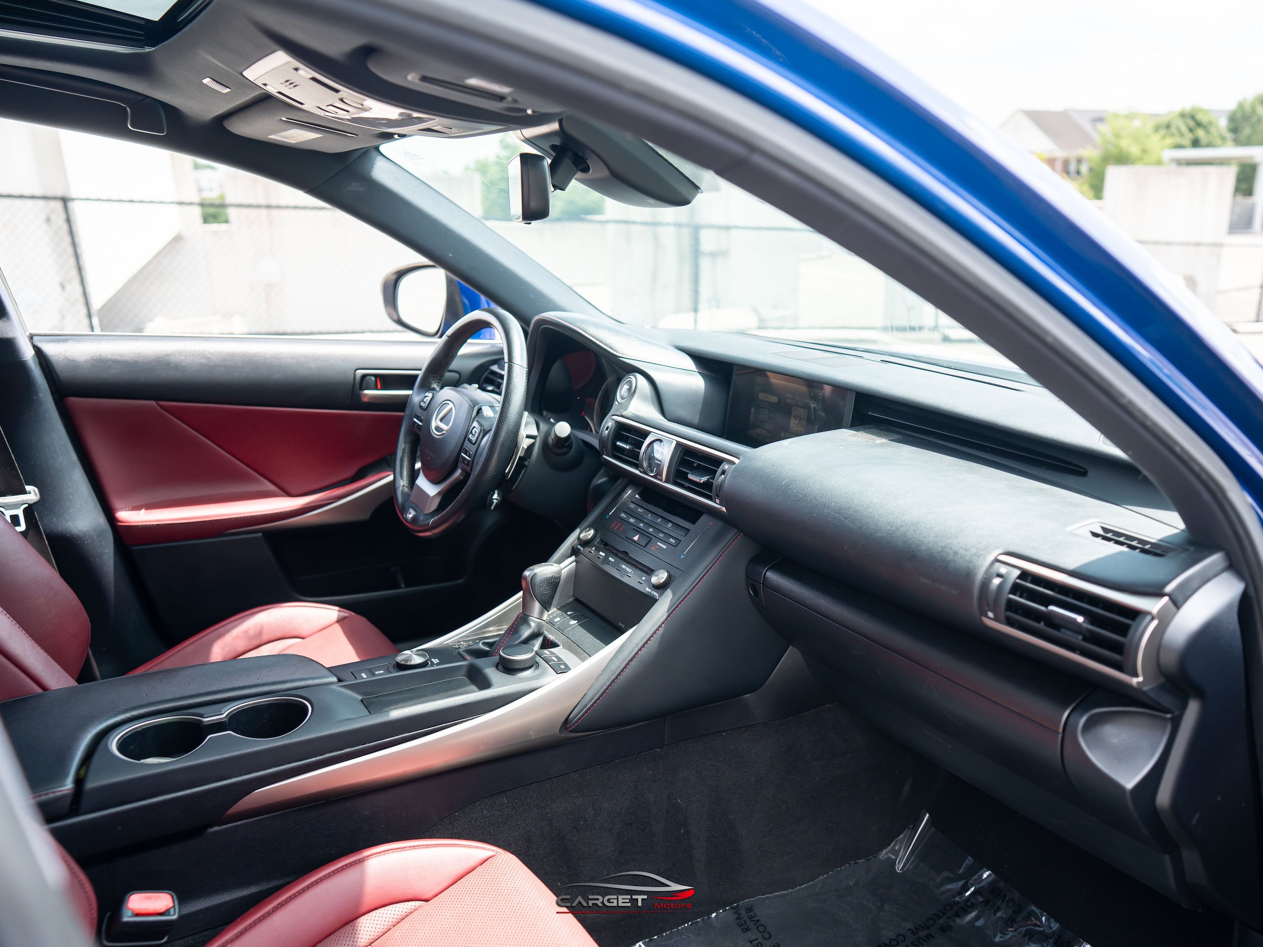 Used 2019 Lexus IS 300 F Sport w/ F Sport Package AWD/4WD image 15