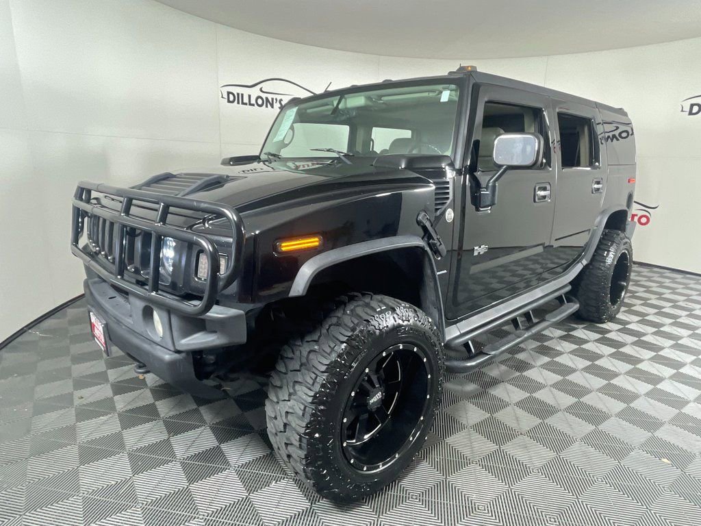 Used 2003 HUMMER H2 w/ Preferred Equipment Group image 2