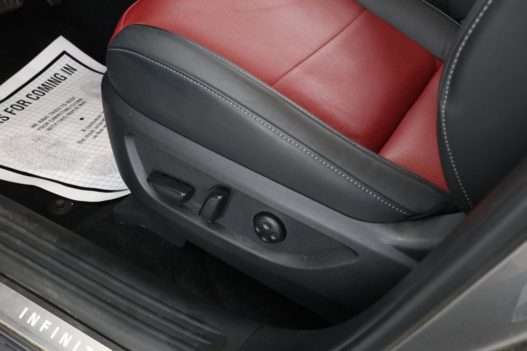 Used 2025 INFINITI QX55 Sensory w/ Lighting Package image 12