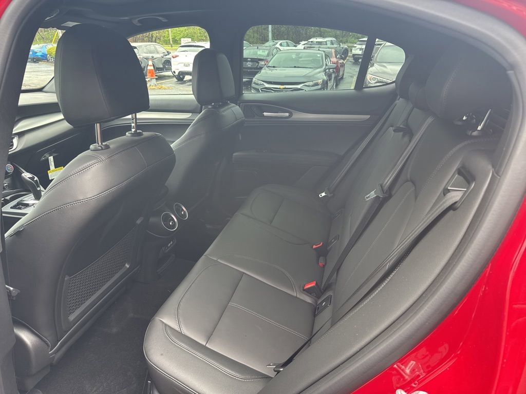 New 2026 Alfa Romeo Stelvio Sprint AWD/4WD image 17