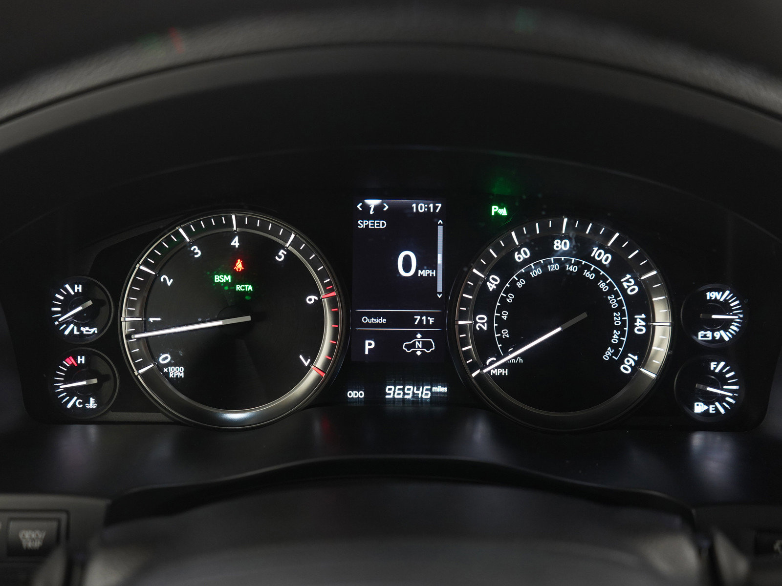 Used 2021 Lexus LX 570 4WD w/ Luxury Package image 28
