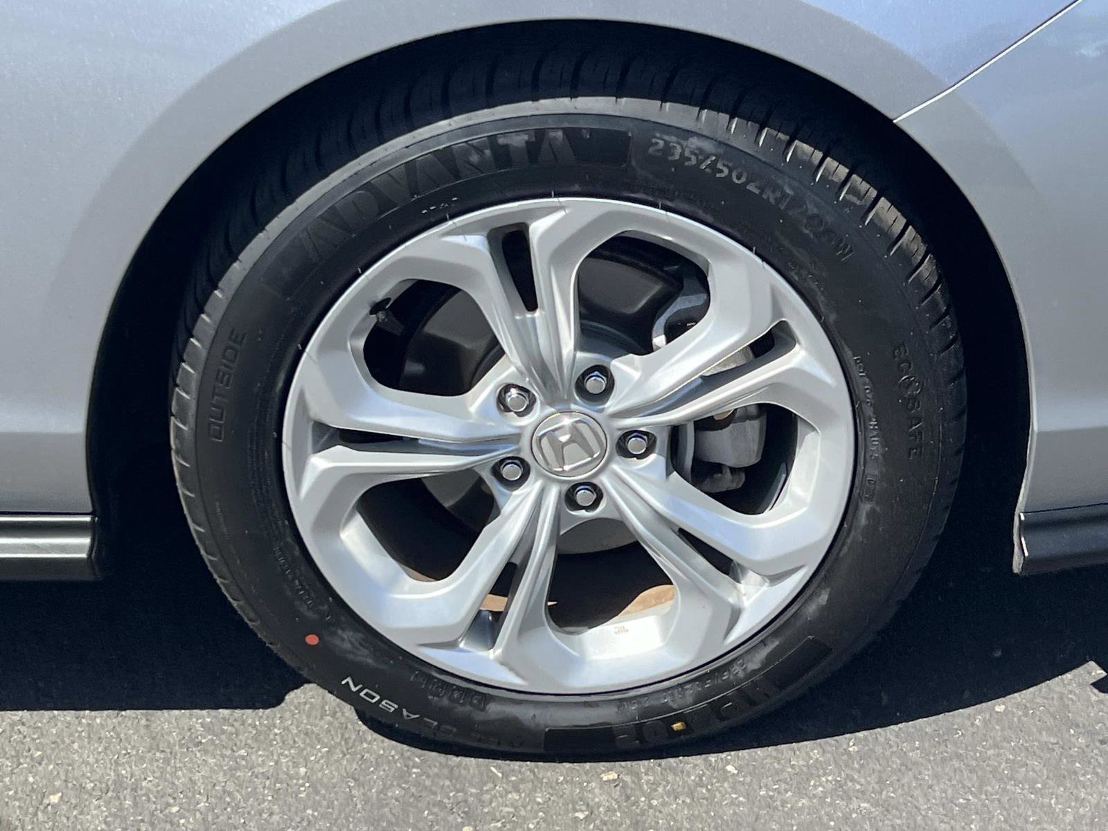 Certified 2023 Honda Accord LX image 25