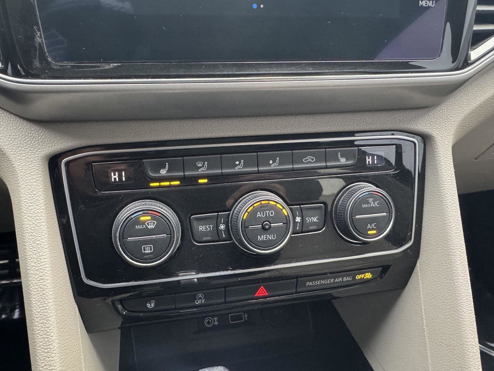 Used 2019 Volkswagen Atlas SEL R-Line image 12