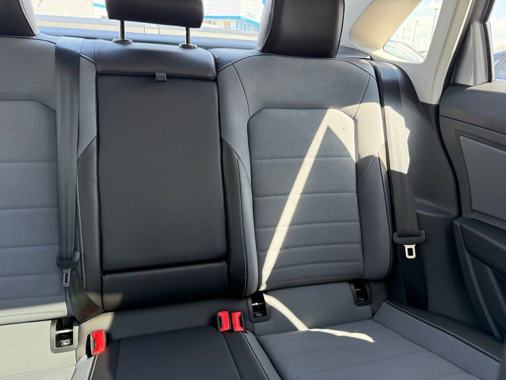 New 2026 Volkswagen Jetta SE FWD image 15