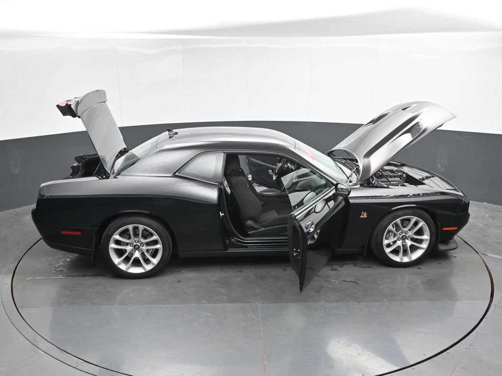 Used 2022 Dodge Challenger R/T Scat Pack RWD image 52