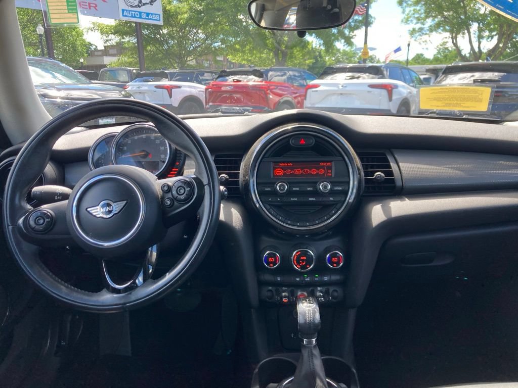 Used 2015 MINI Cooper 2-Door Hardtop FWD image 4