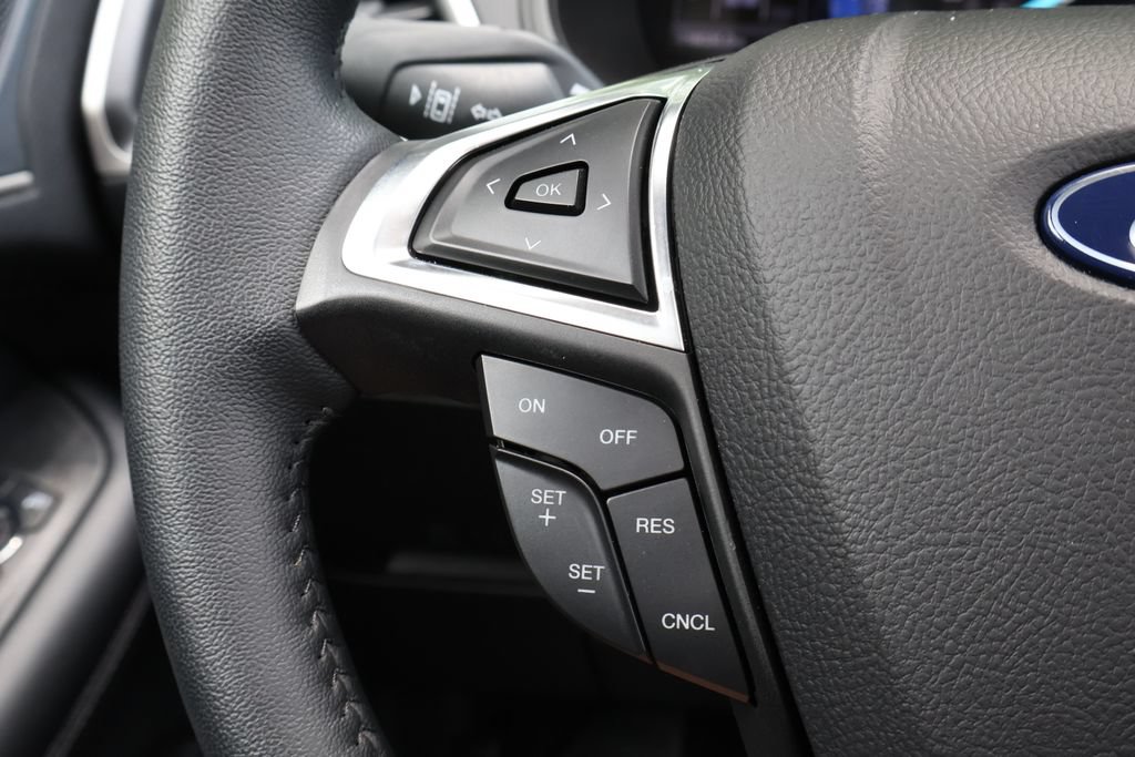 Used 2024 Ford Edge SEL w/ Convenience Package AWD/4WD image 31