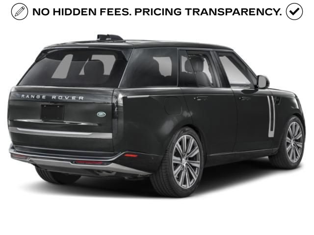 Used 2023 Land Rover Range Rover SE AWD/4WD image 2