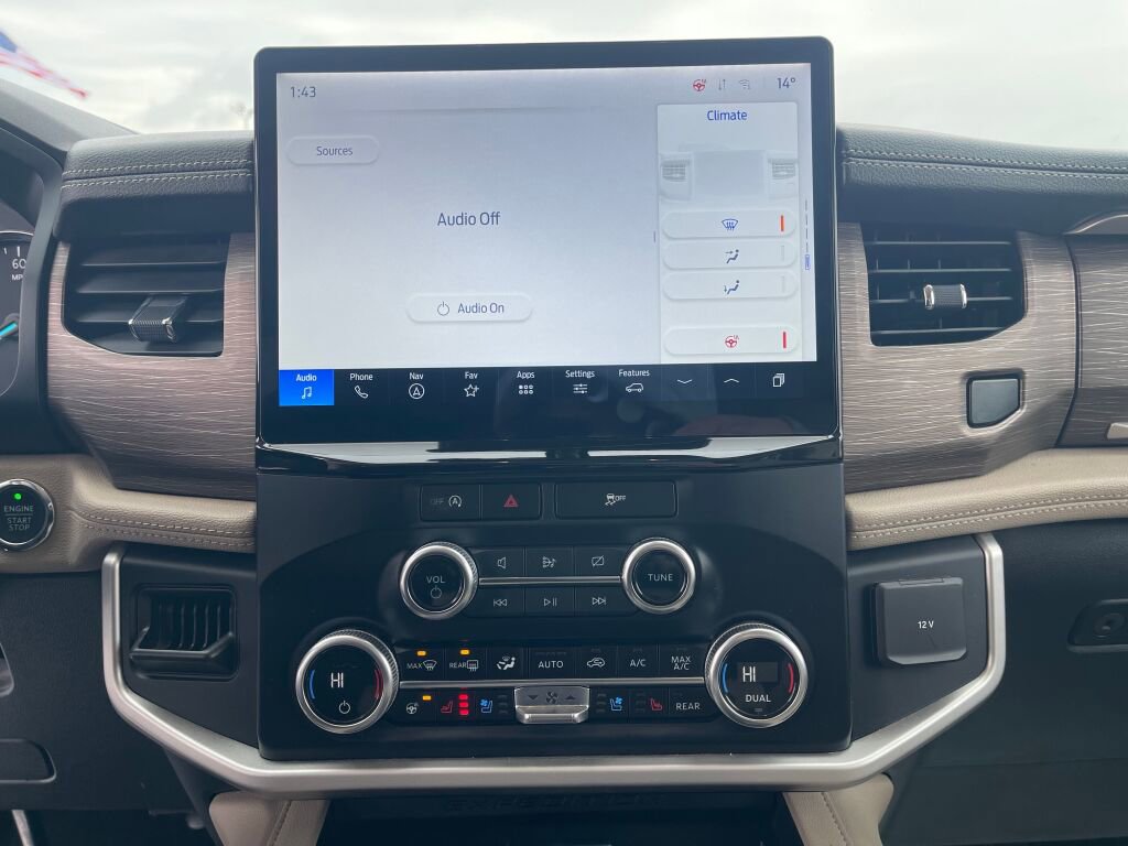 Used 2024 Ford Expedition Max Limited image 10