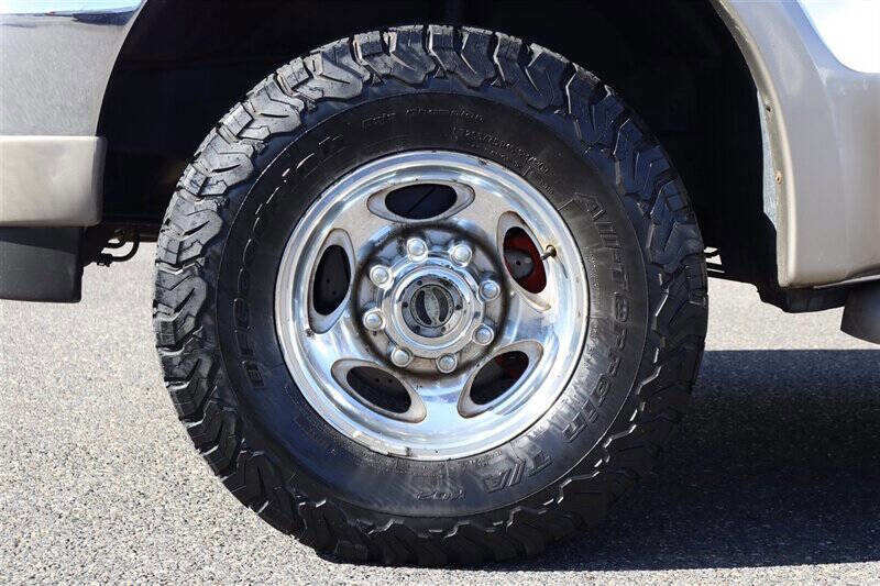 Used 2002 Ford Excursion Limited image 10