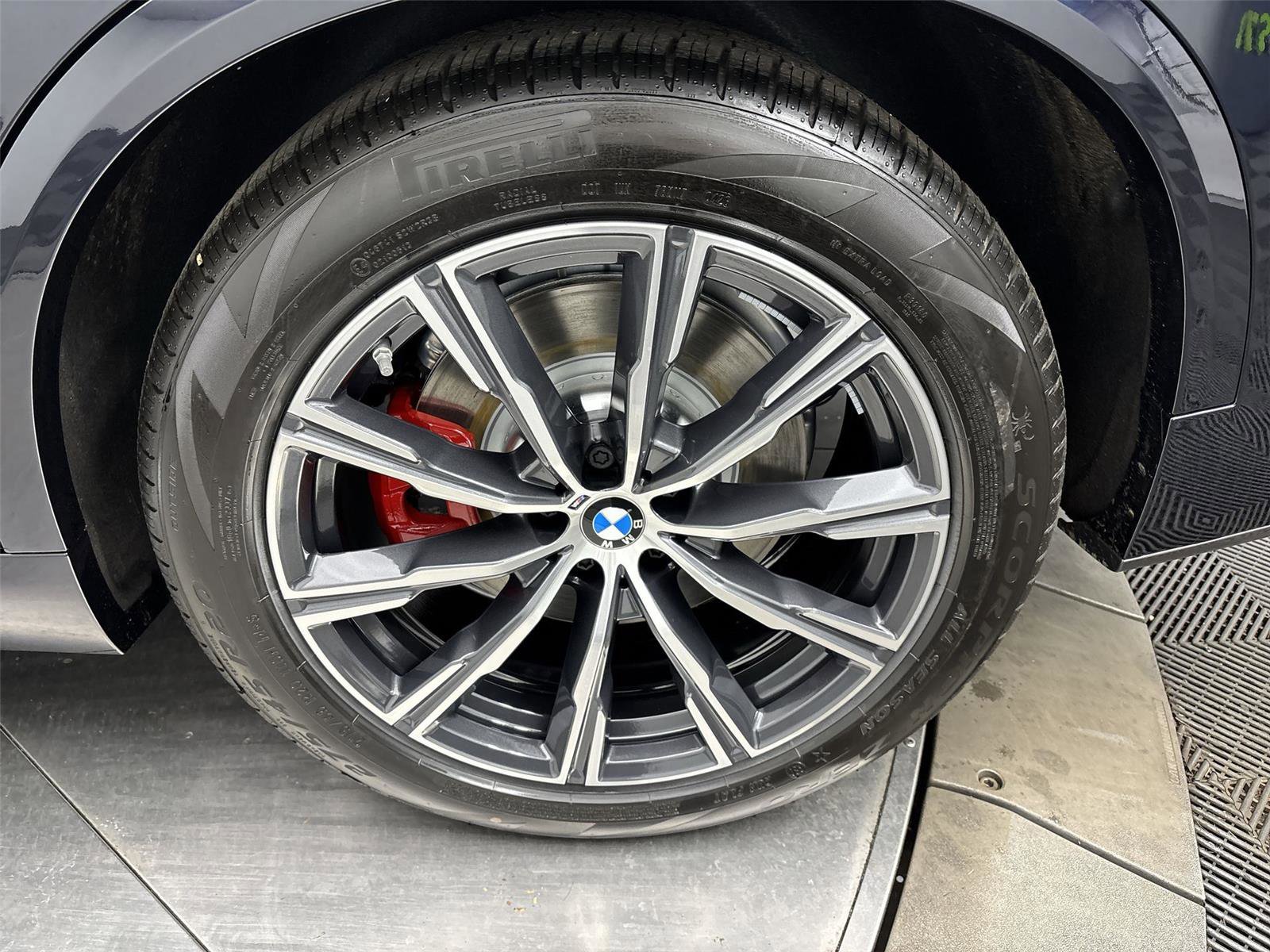 New 2026 BMW X5 xDrive50e AWD/4WD image 27