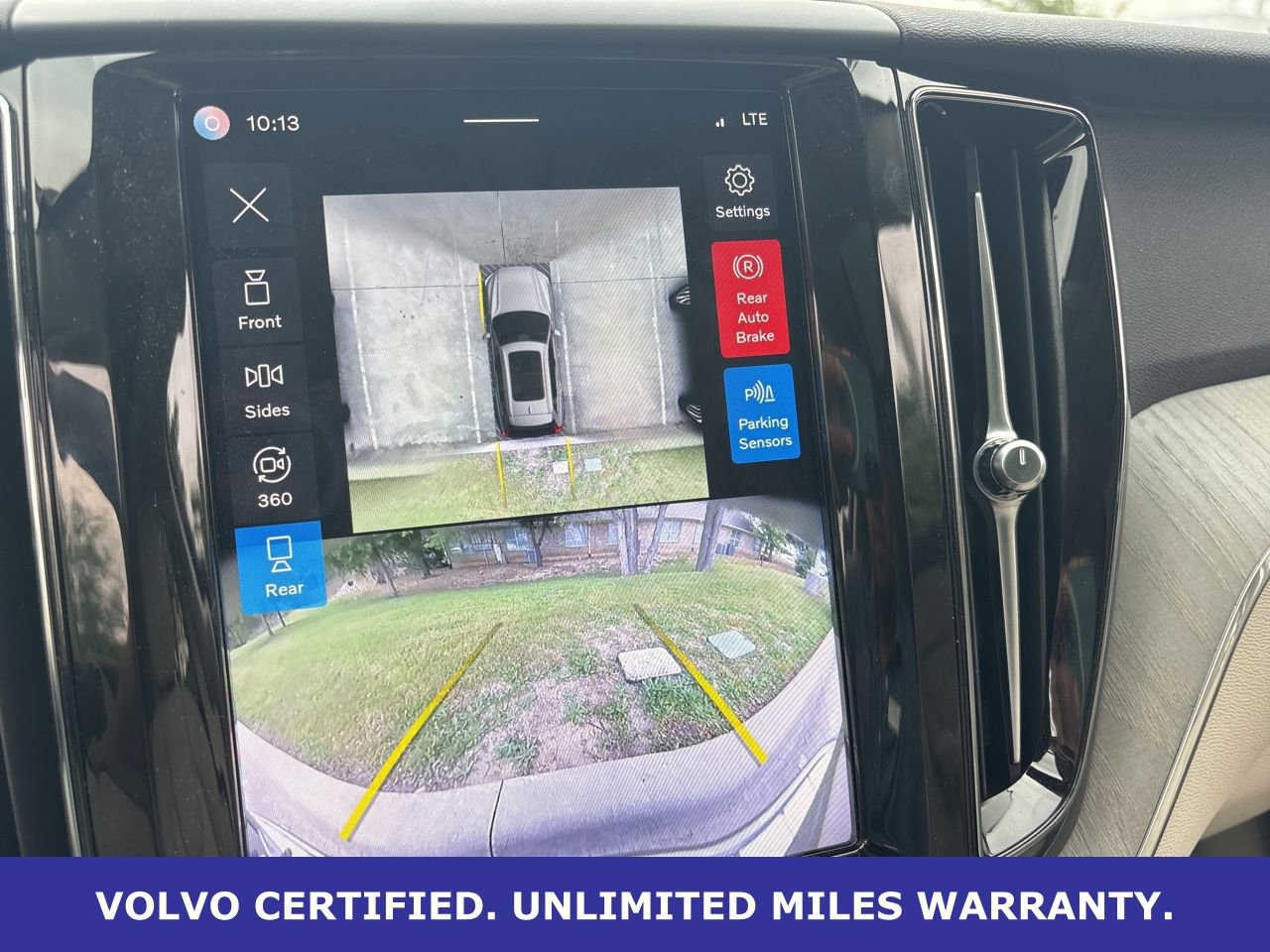 Certified 2024 Volvo XC60 B5 Plus w/ Protection Package Premier image 22