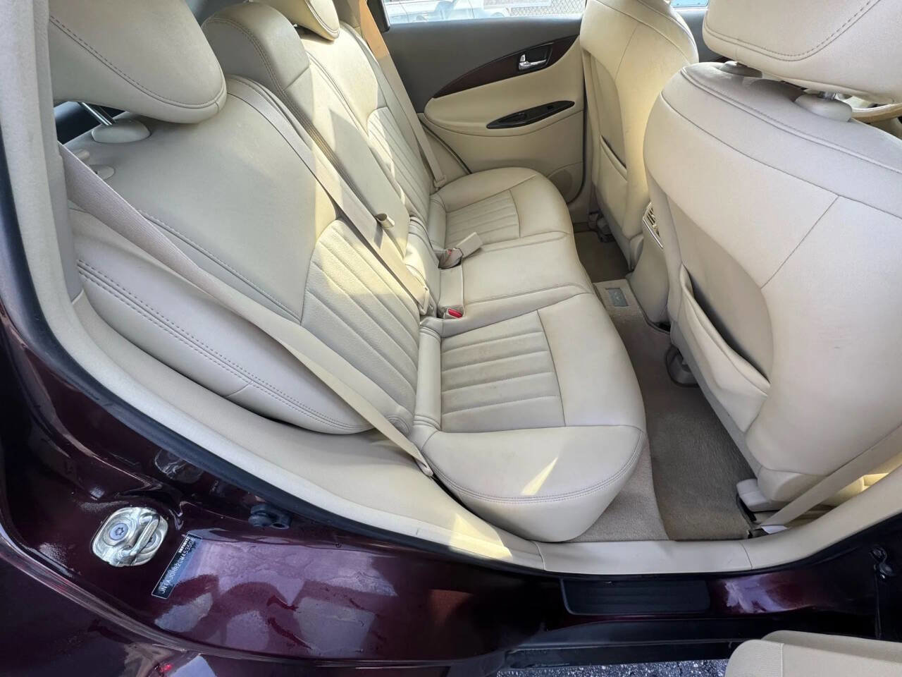 Used 2012 INFINITI EX35 Journey w/ Premium Pkg image 18