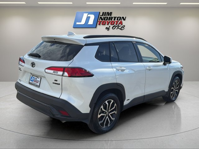 Used 2023 Toyota Corolla Cross AWD Hybrid image 5