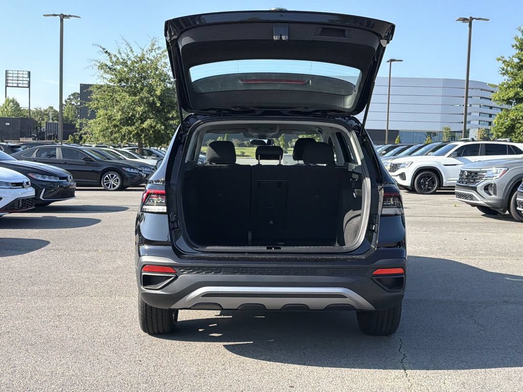 New 2026 Volkswagen Taos S FWD image 14