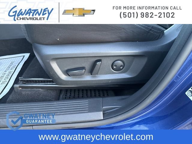 Used 2023 Nissan Rogue SV image 22