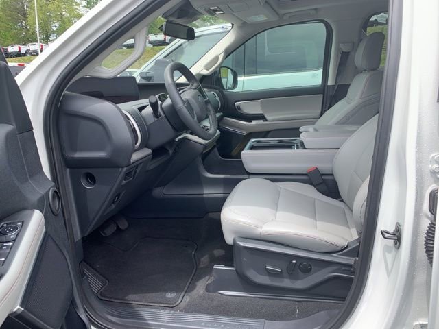 New 2025 Ford Expedition Active RWD image 23