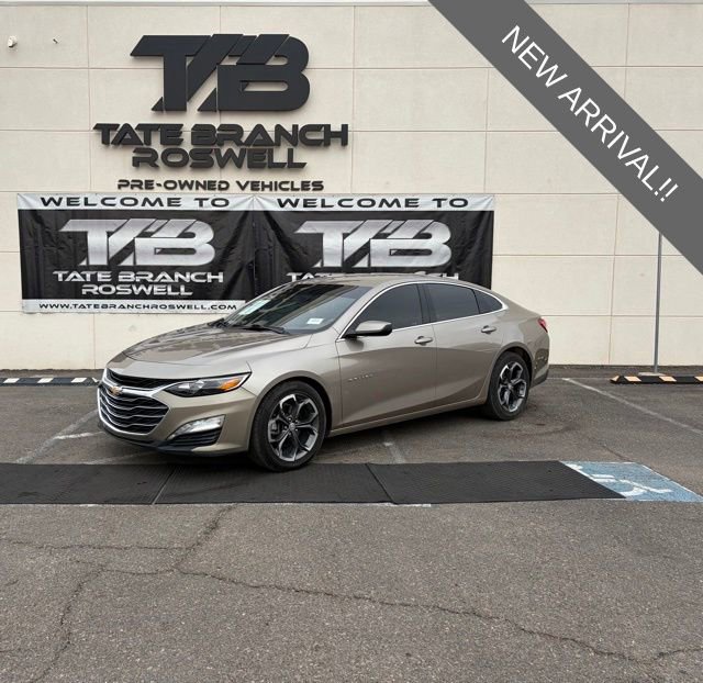 Used 2022 Chevrolet Malibu LT image 1