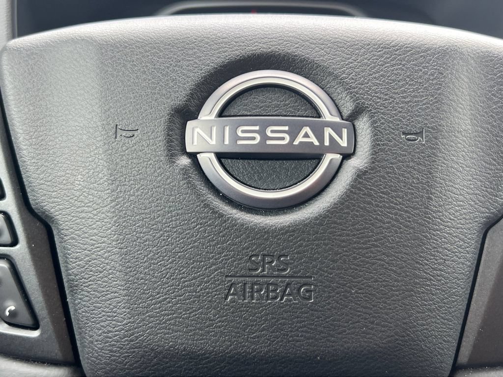 Certified 2024 Nissan Frontier SV AWD/4WD image 5