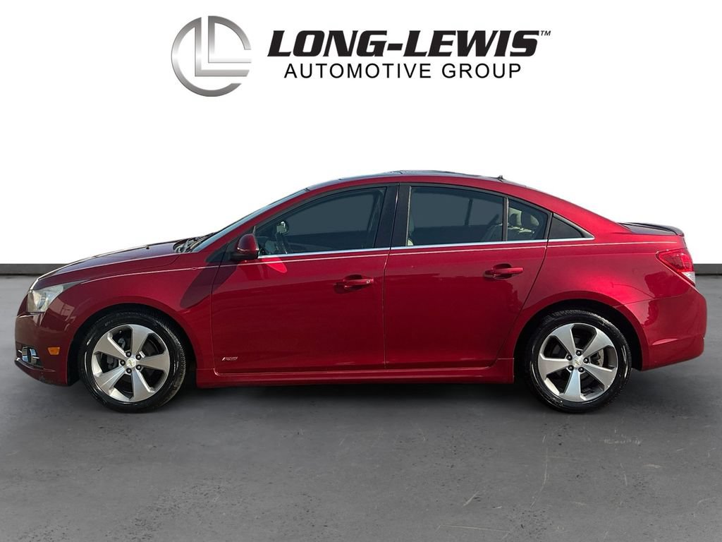Used 2011 Chevrolet Cruze LT w/ RS Package FWD video 2