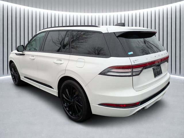 New 2026 Lincoln Aviator Reserve w/ Jet Appearance Package image 4