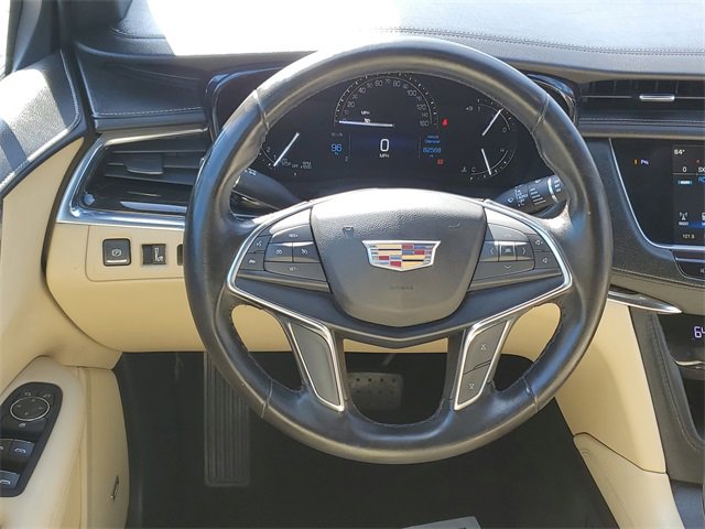 Used 2018 Cadillac XT5 FWD image 10
