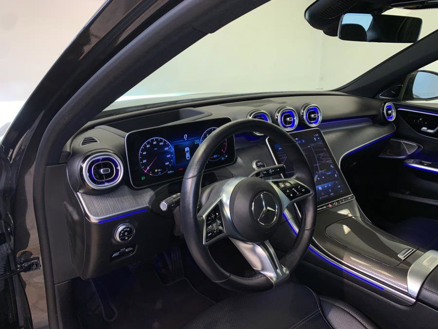 Used 2022 Mercedes-Benz C 300 4MATIC Sedan w/ Pinnacle Trim Package image 17