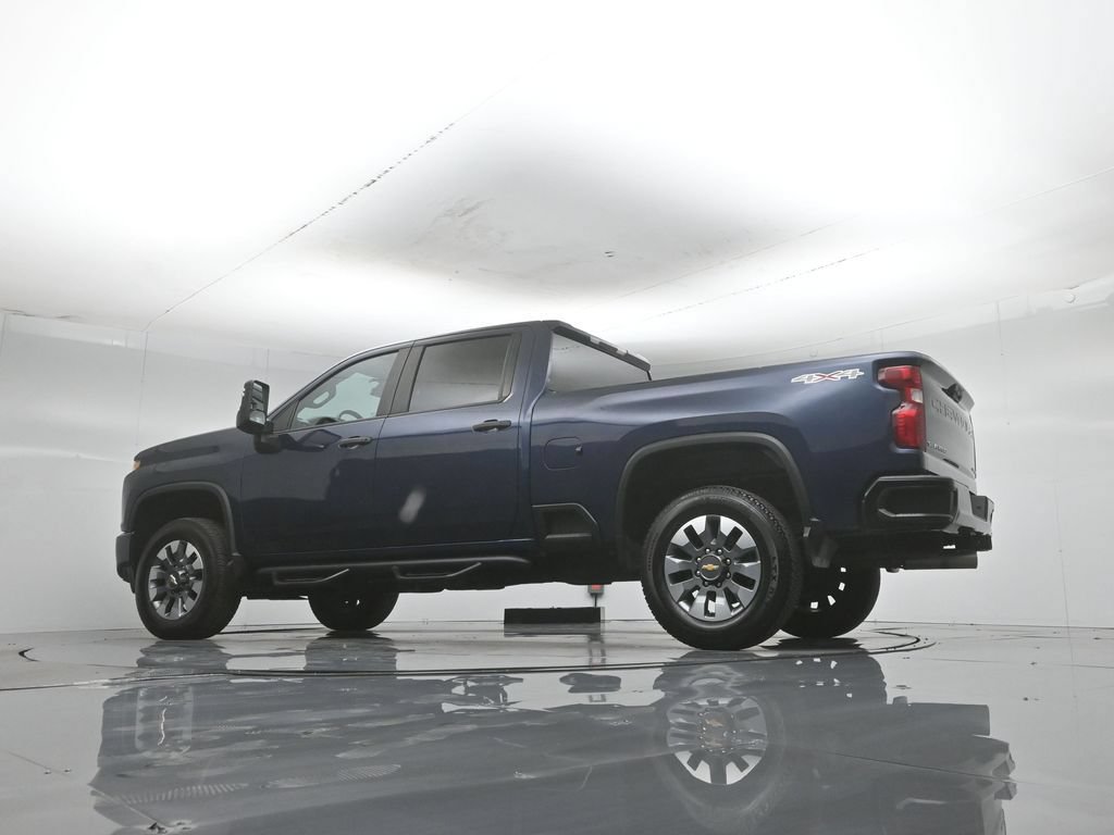 Used 2022 Chevrolet Silverado 2500 Custom w/ Custom Value Package AWD/4WD image 53