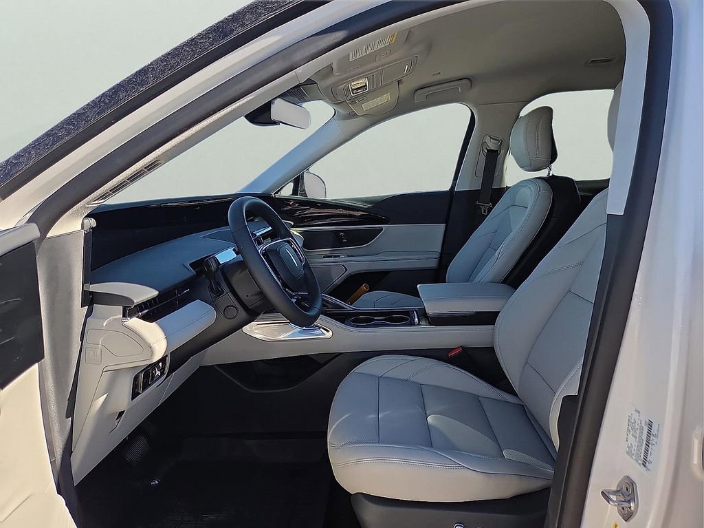 New 2026 Lincoln Nautilus Premier AWD/4WD image 11