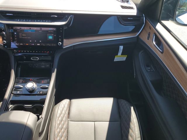 New 2026 Jeep Grand Cherokee Summit image 20