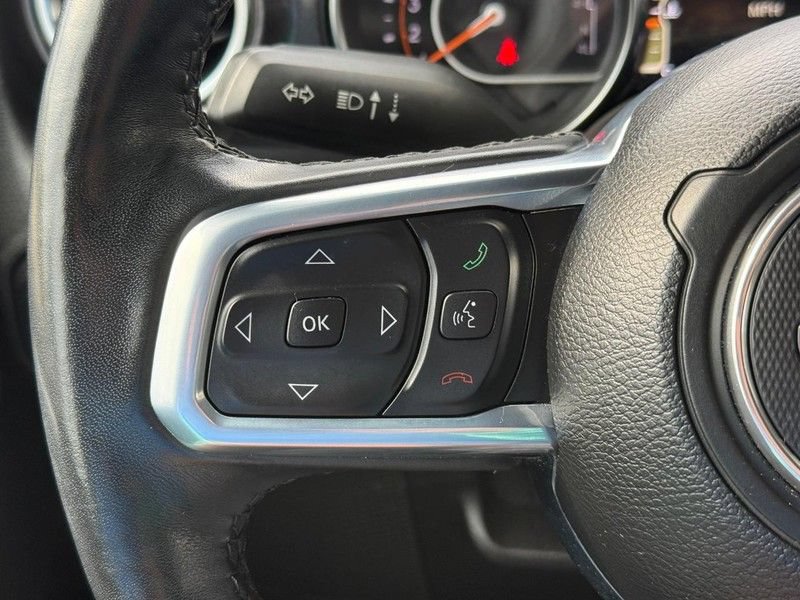 Used 2021 Jeep Wrangler Unlimited Sahara AWD/4WD image 20