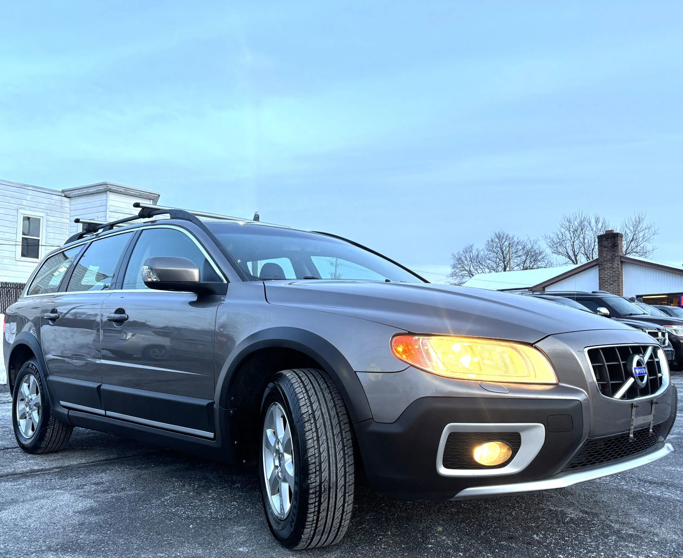 Used 2011 Volvo XC70 3.2 image 3