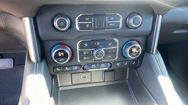 Used 2023 Chevrolet Tahoe Premier w/ Max Trailering Package AWD/4WD image 17