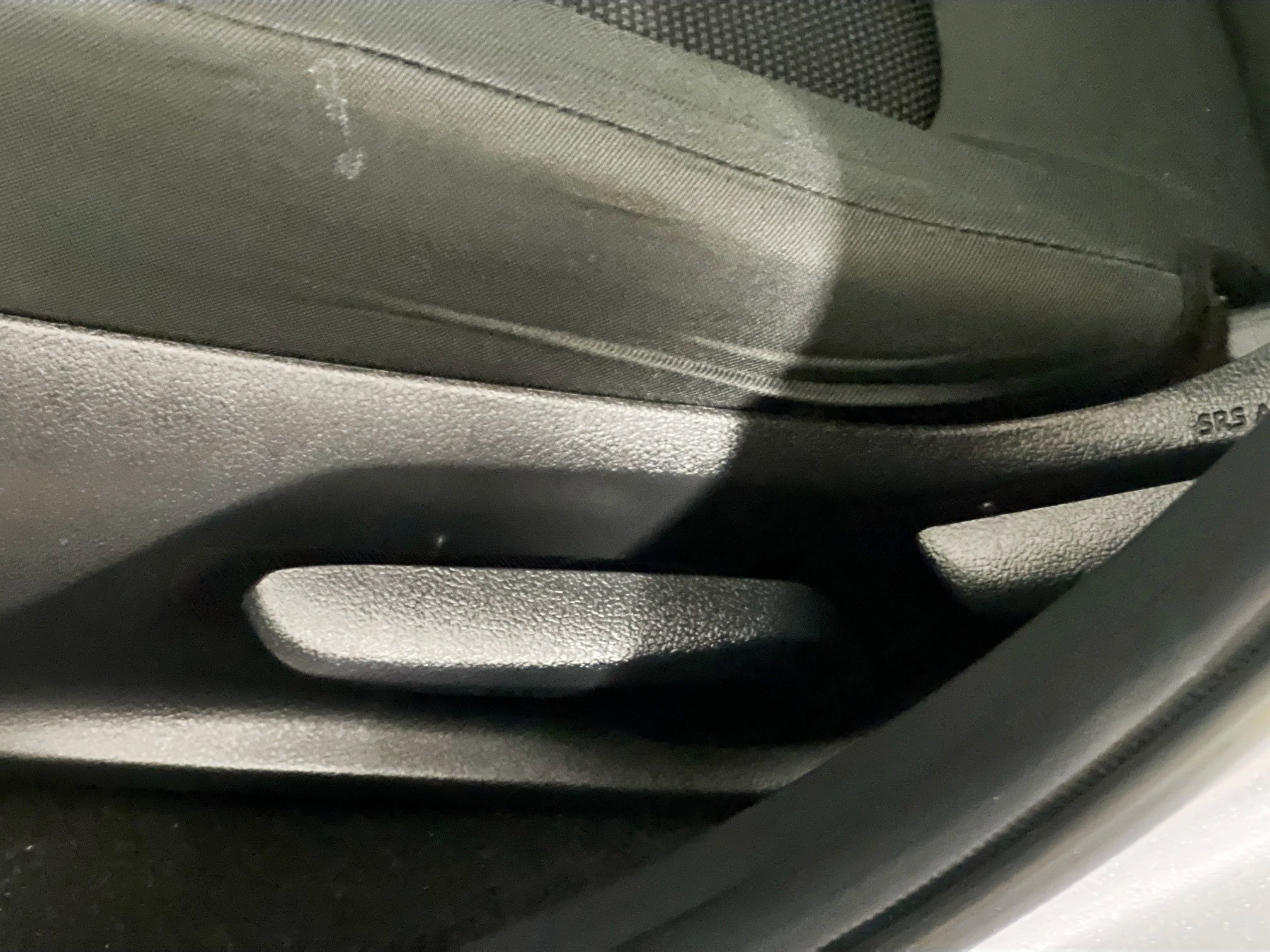 Used 2020 Toyota RAV4 LE image 15