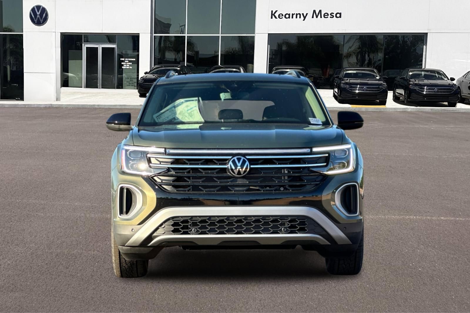 New 2026 Volkswagen Atlas Peak Edition AWD/4WD image 9