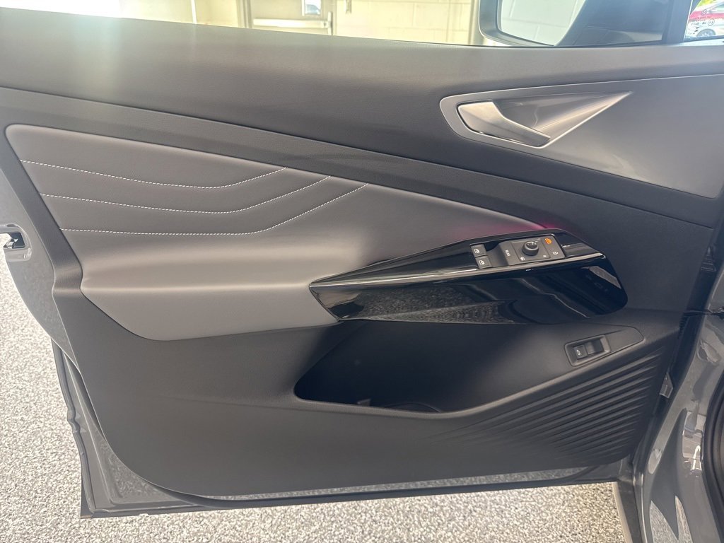 New 2025 Volkswagen ID.4 Pro S image 11
