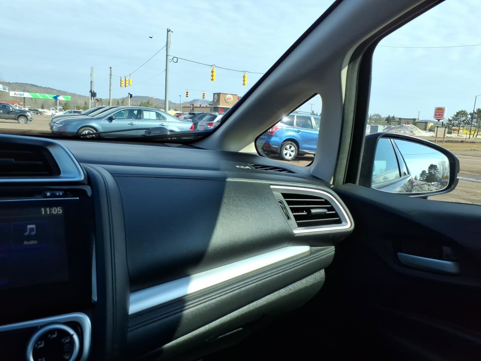 Used 2015 Honda Fit EX image 18