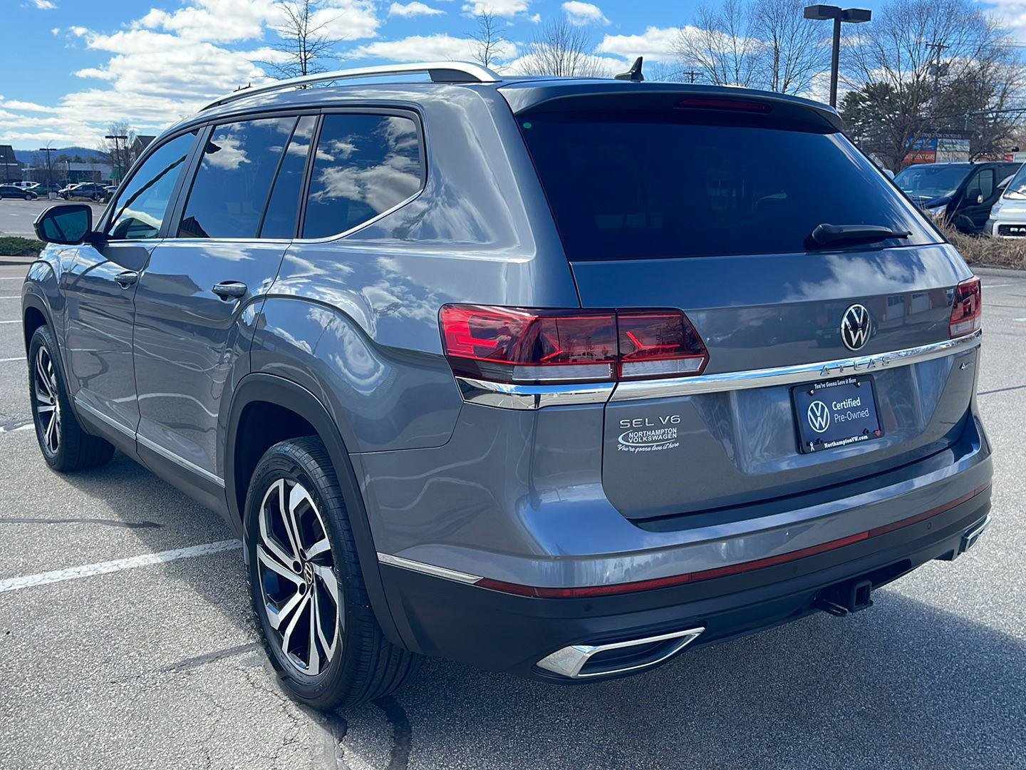 Used 2023 Volkswagen Atlas SEL image 7