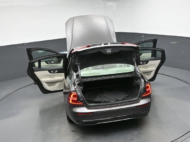 Used 2024 Volvo S60 B5 Plus w/ Climate Package AWD/4WD image 49